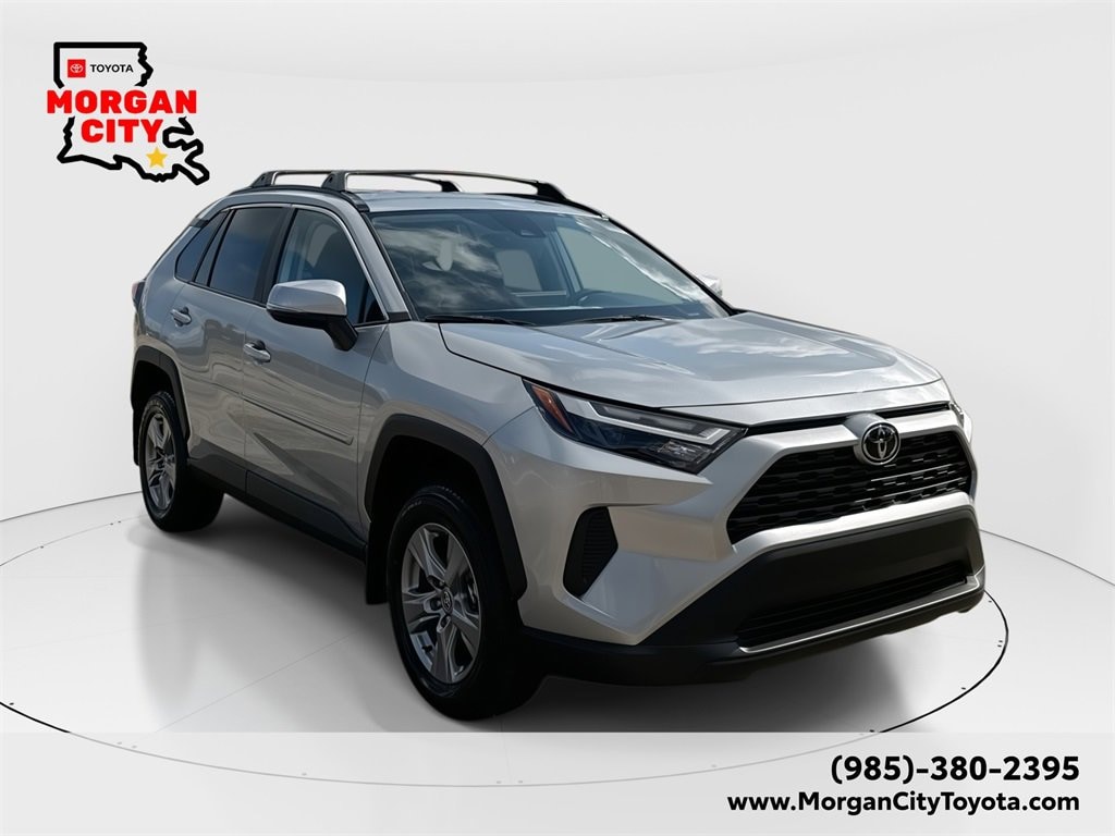 New 2025 Toyota RAV4 XLE XLE FWD SUV