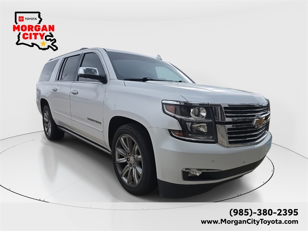 2019 Chevrolet Suburban Premier's photo