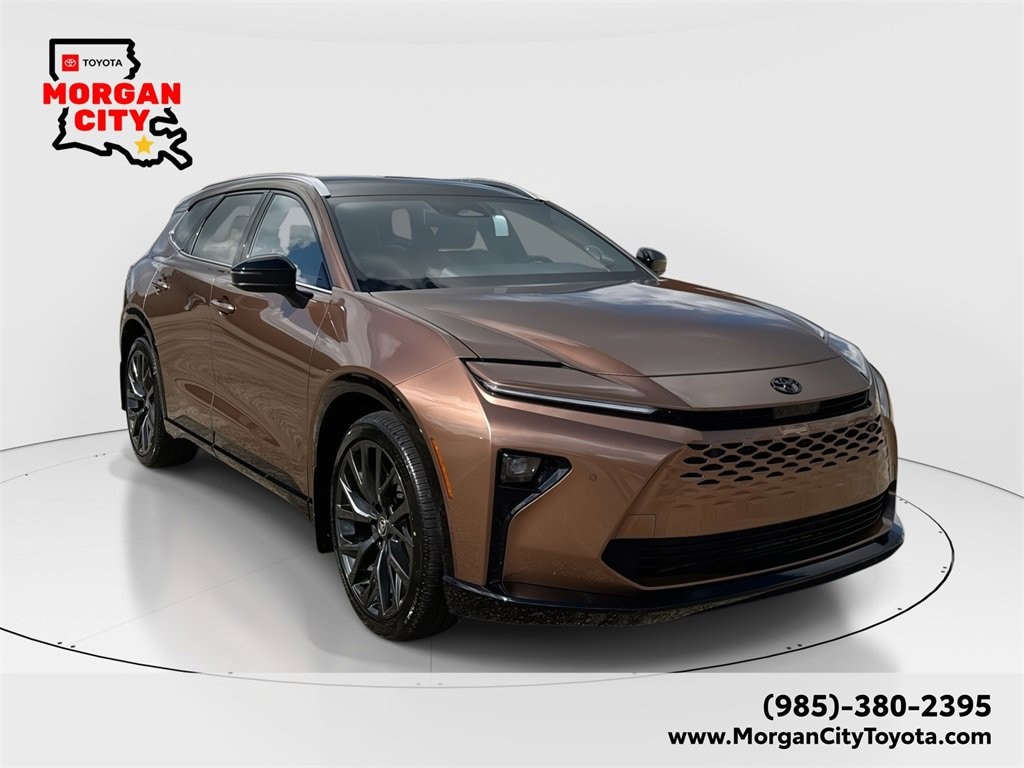 New 2025 Toyota Crown Signia Limited LIMITED