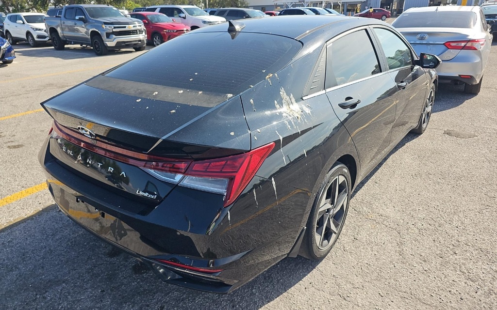 Used 2023 Hyundai Elantra Limited Sedan