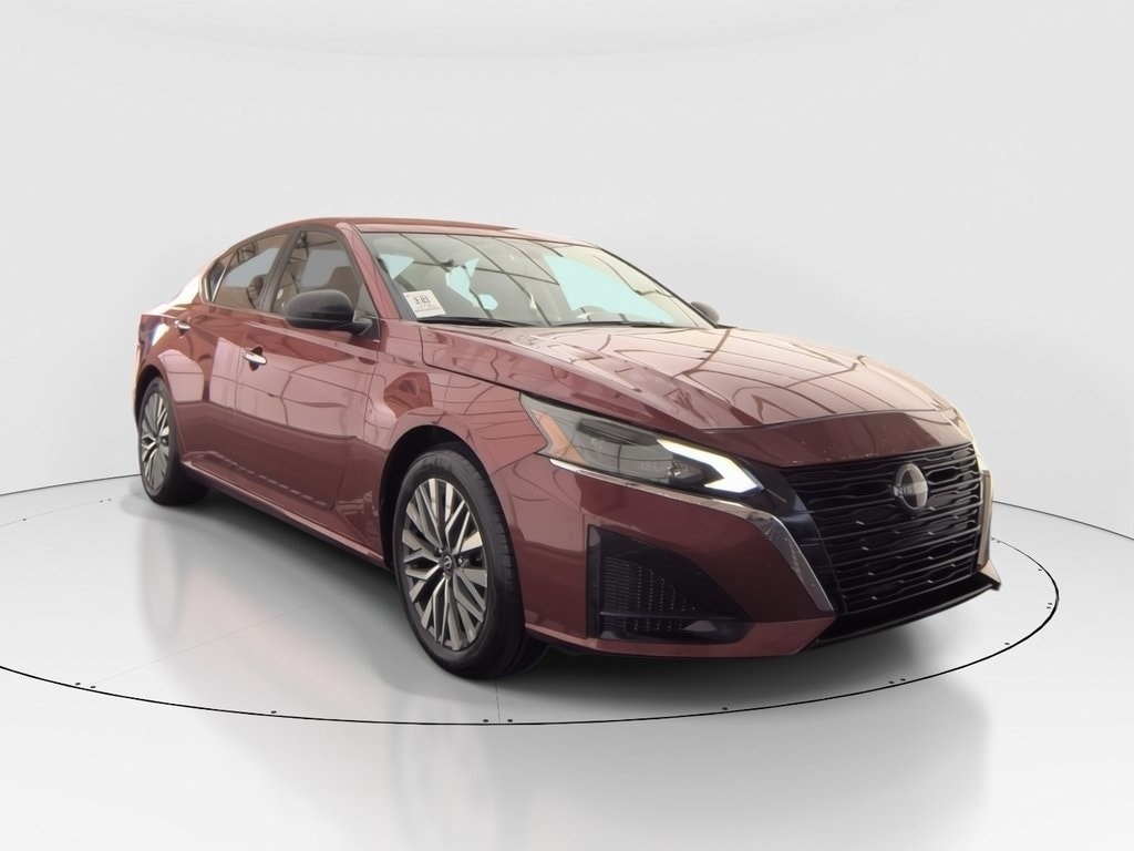 2024 Nissan Altima SV