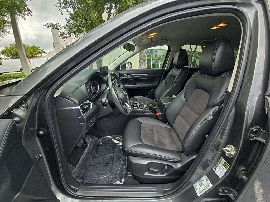 2022 Mazda CX-5 2.5 Select photo 3