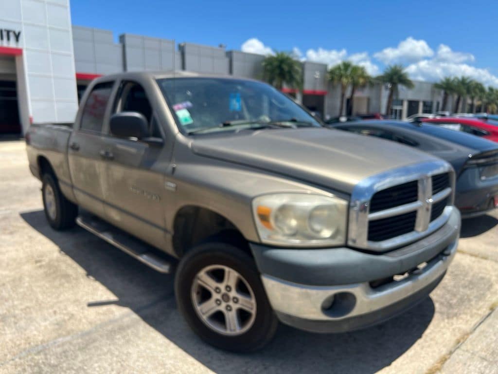 2007 Dodge Ram 1500 SLT 4x4 Quad Cab SWB's photo