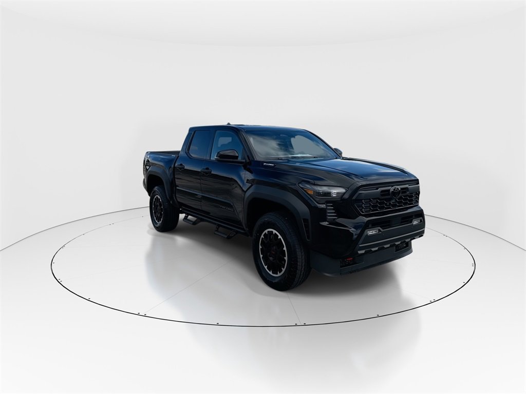 2026 Toyota Tacoma TRD Off-Road photo 2