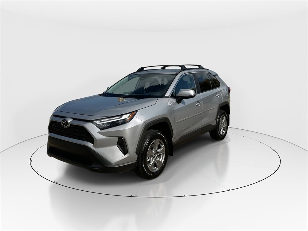 New 2025 Toyota RAV4 XLE XLE FWD SUV