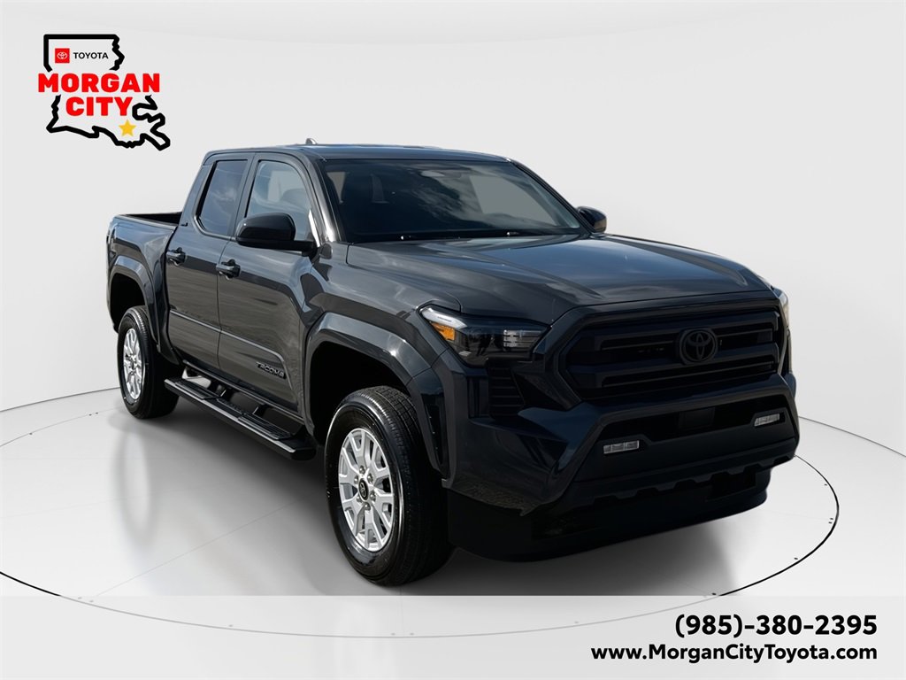 2025 Toyota Tacoma SR5's photo