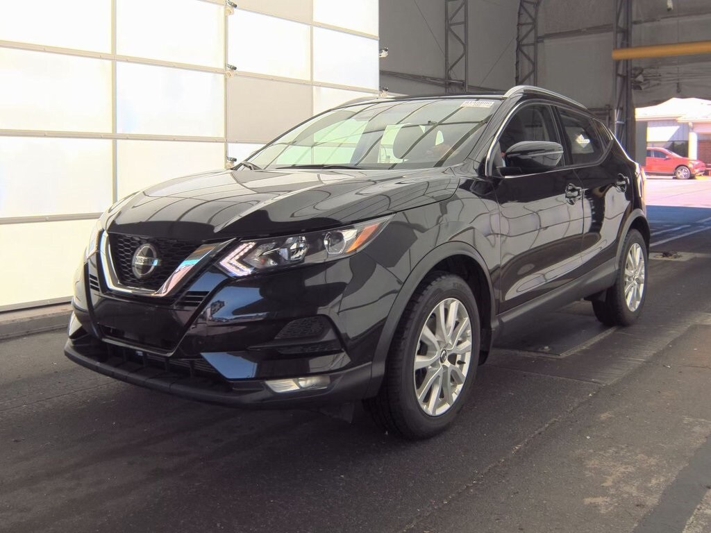 2022 Nissan Rogue Sport SV photo 3