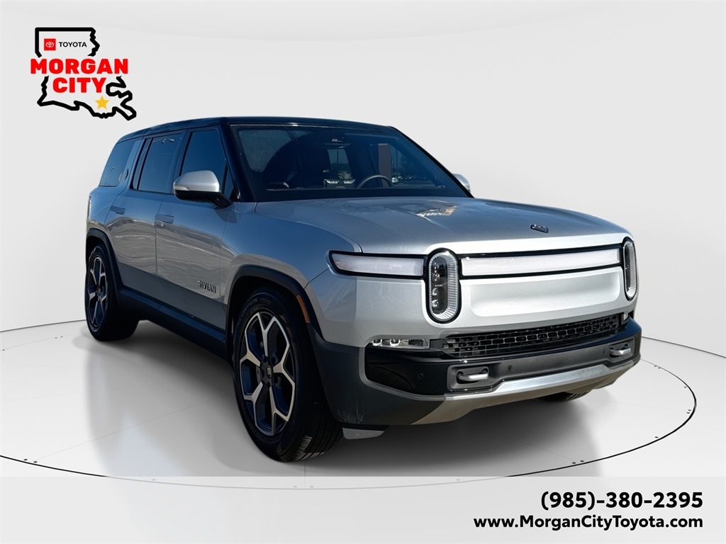 2024 Rivian R1S Adventure