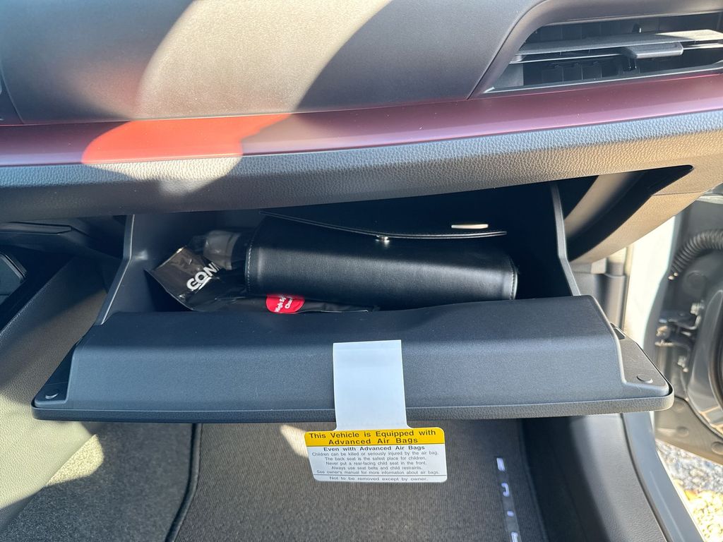 2026 Toyota Prius Plug-in Hybrid XSE Premium - Photo 35