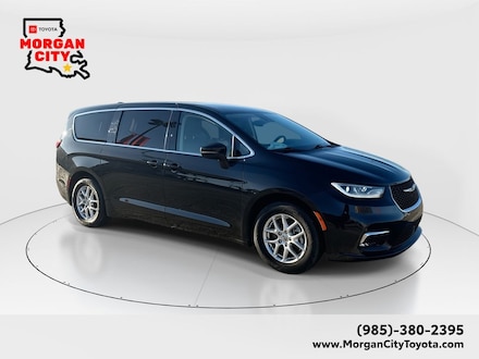 2023 Chrysler Pacifica Touring L Minivan/Van