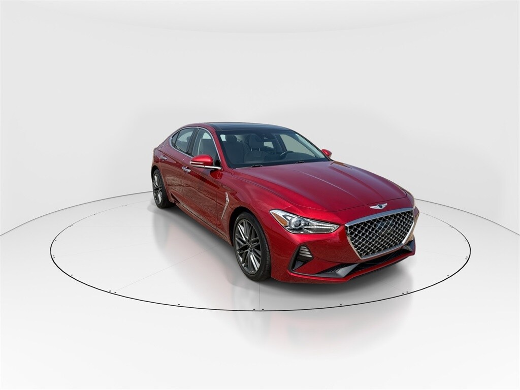 2019 Genesis G70 2.0T Advanced photo 2