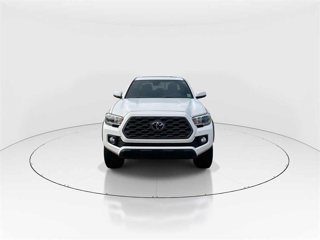 2023 Toyota Tacoma SR5 photo 3