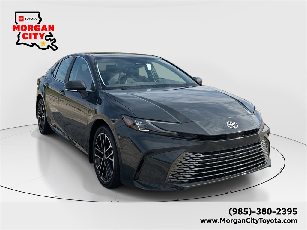 2026 Toyota Camry XLE's photo
