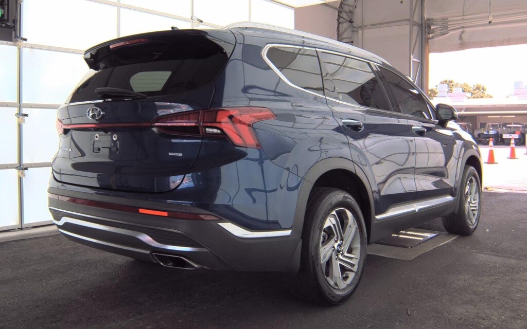 2023 Hyundai Santa Fe SEL Premium photo 4