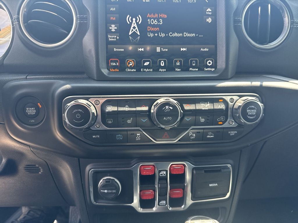 2021 Jeep Wrangler Unlimited Sahara 4XE - Photo 25
