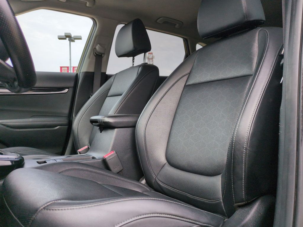 2024 Kia Seltos SX - Photo 13