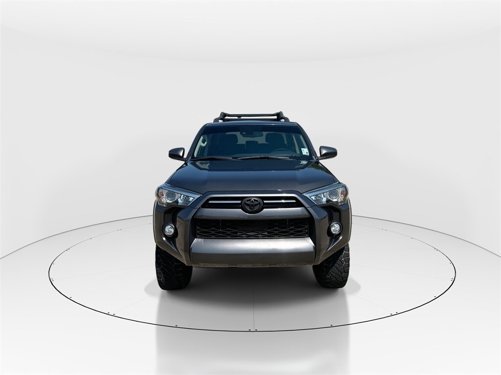 2020 Toyota 4Runner SR5 photo 3