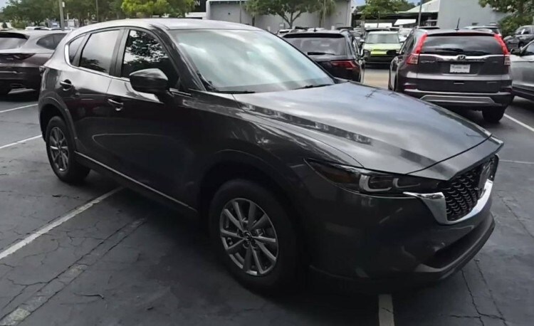 2022 Mazda CX-5 2.5 Select photo 2