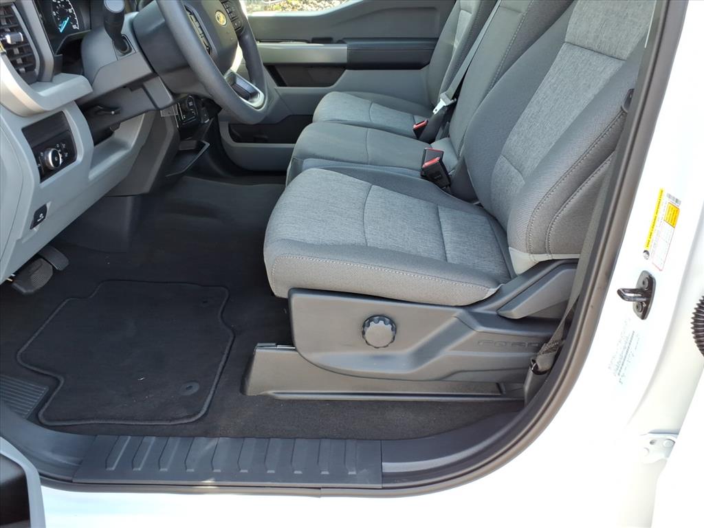 2026 Ford F-250 Super Duty XL - Photo 6