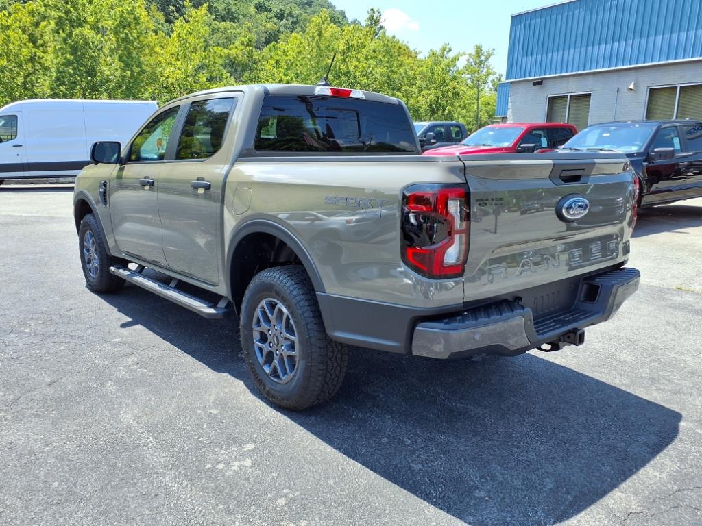 2025 Ford Ranger XLT photo 3