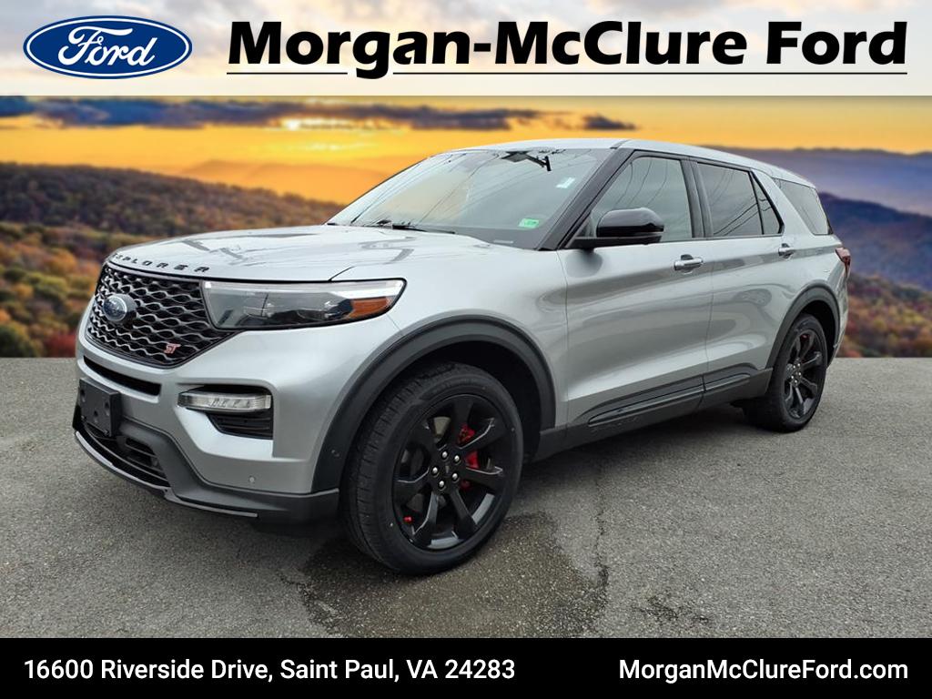 2021 Ford Explorer ST's photo