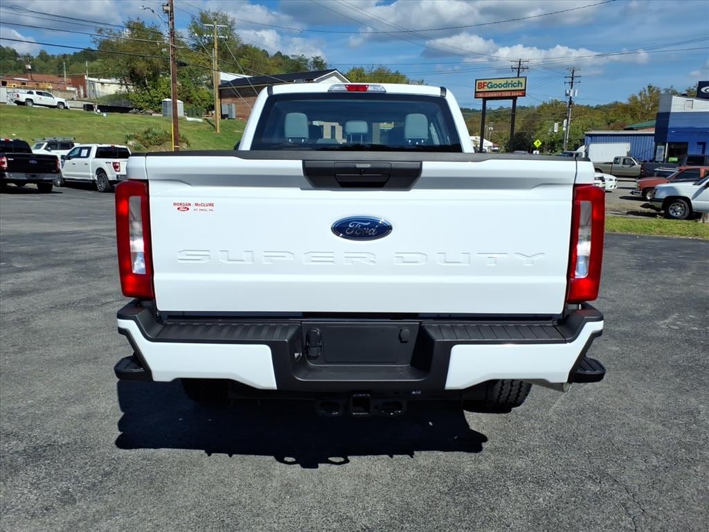 New 2026 Ford F-250 Super Duty XL 4x4 XL Crew Cab 6.8 ft. SB Pickup