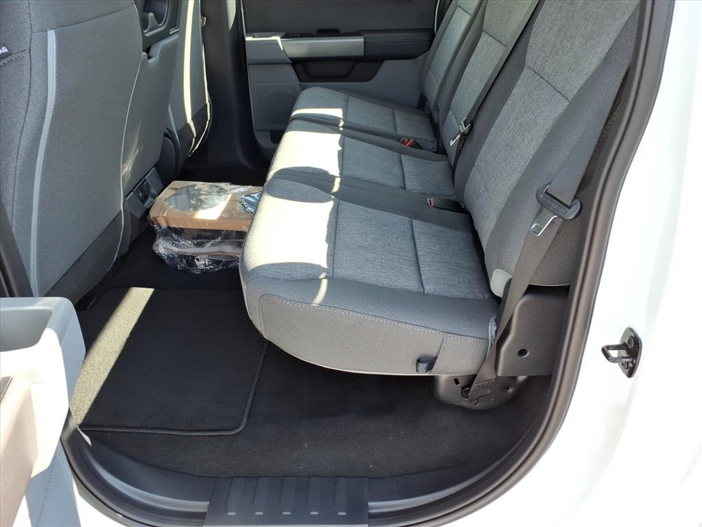 2026 Ford F-250 Super Duty XL - Photo 7
