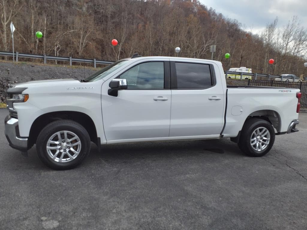 Used 2019 Chevrolet Silverado 1500 LT with VIN 3GCPYDEK3KG143807 for sale in Saint Paul, VA