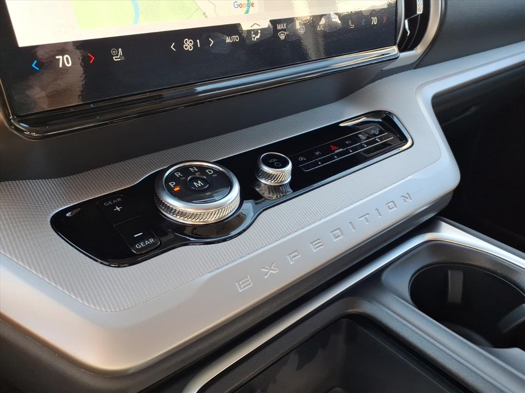 2026 Ford Expedition MAX Active - Photo 10