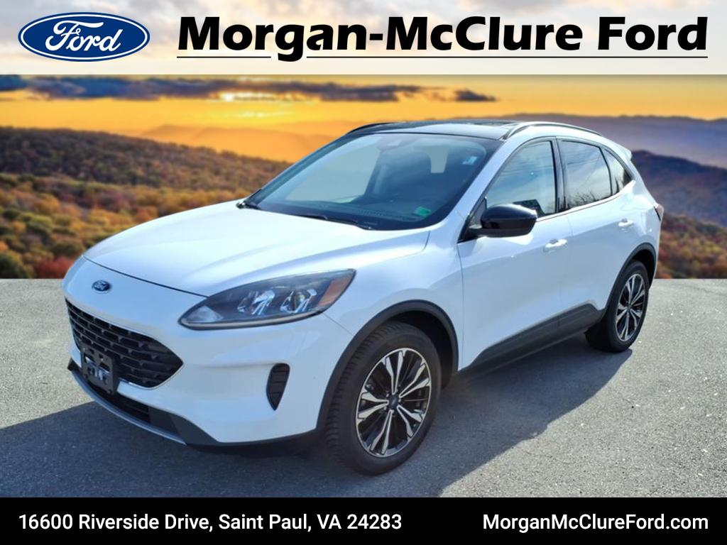 2022 Ford Escape SE's photo