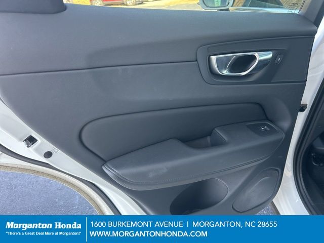 2023 Volvo XC60 Plus - Photo 25