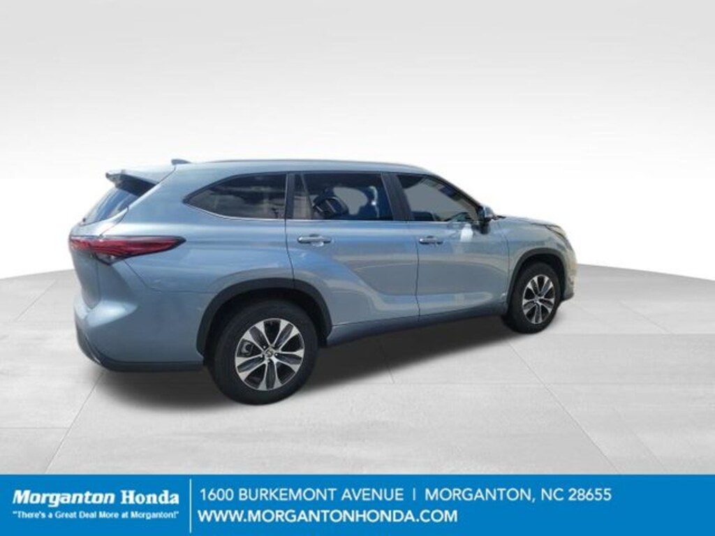 Used 2023 Toyota Highlander SUV