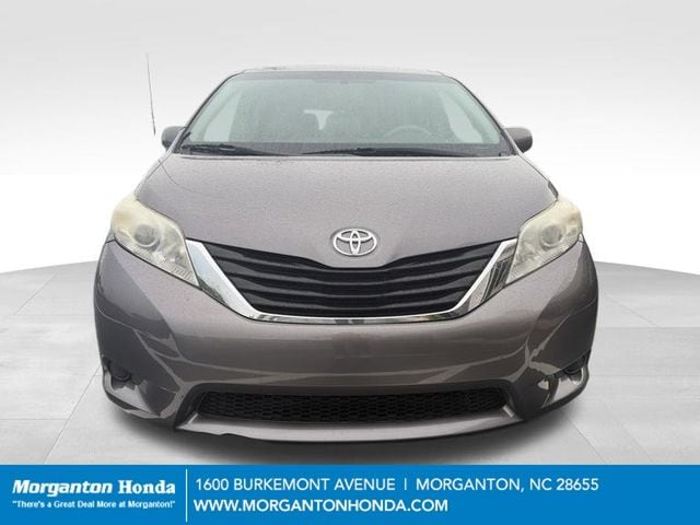 Used 2013 Toyota Sienna LE with VIN 5TDKK3DC3DS313622 for sale in Morganton, NC