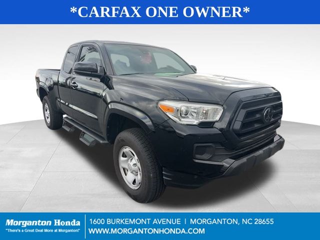 2023 Toyota Tacoma SR's photo