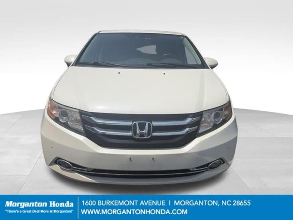 Used 2016 Honda Odyssey Touring Van Passenger Van