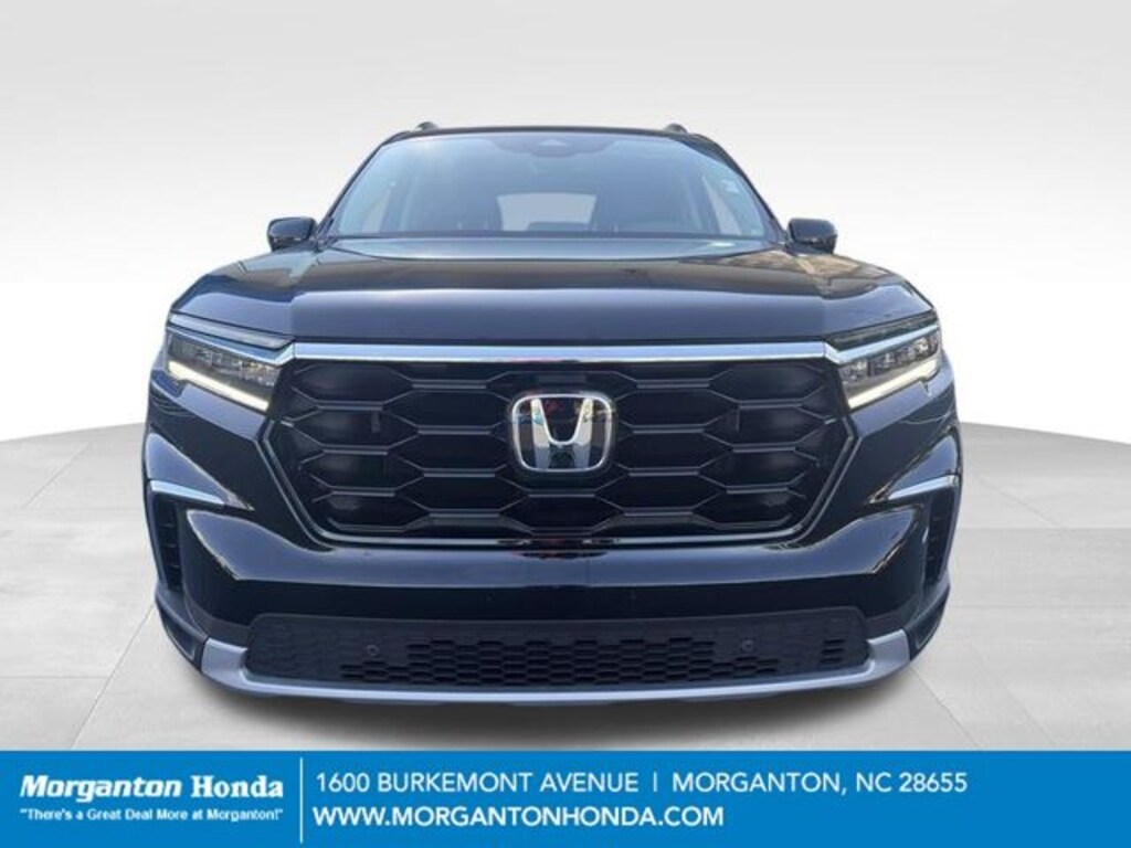 Used 2025 Honda Pilot SUV