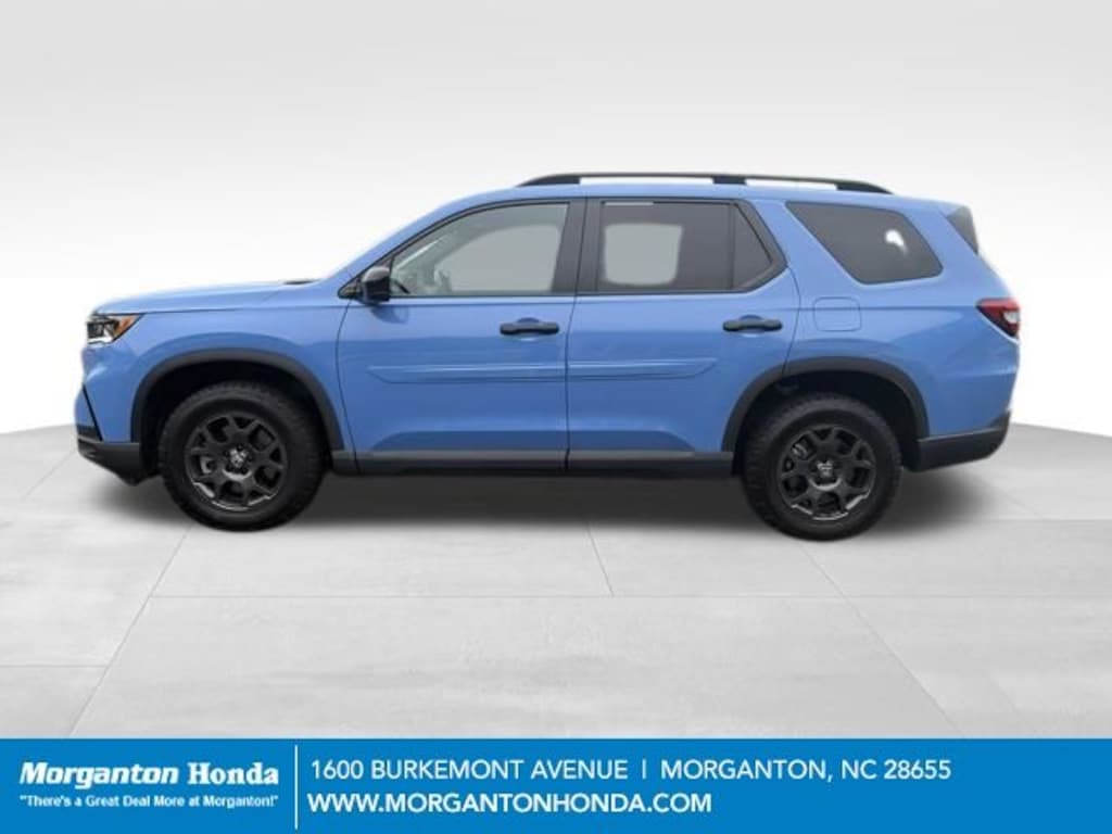 Used 2025 Honda Pilot TrailSport SUV
