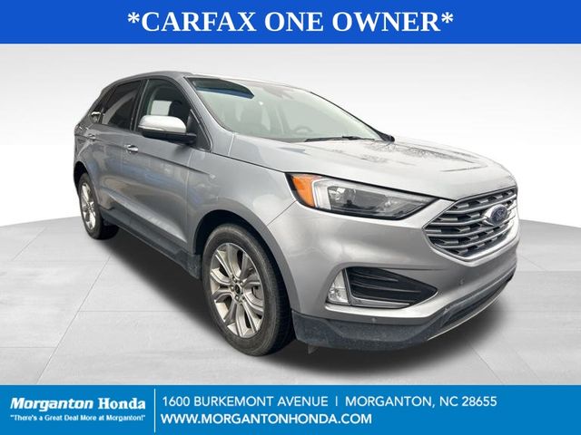 2023 Ford Edge Titanium's photo