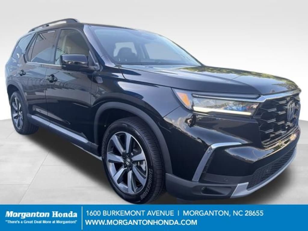 Used 2025 Honda Pilot SUV