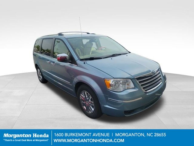 2010 Chrysler Town & Country