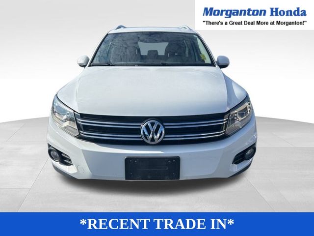 2016 Volkswagen Tiguan R-Line SEL photo 2