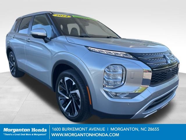 2024 Mitsubishi Outlander SE S-AWC's photo