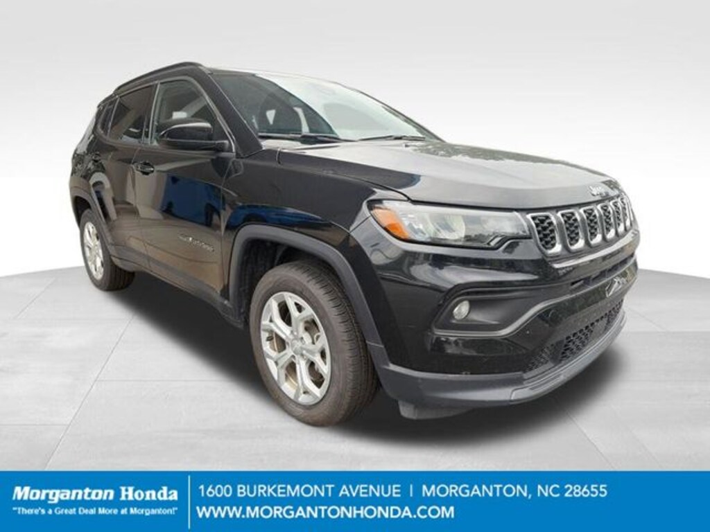 Used 2024 Jeep Compass Latitude SUV