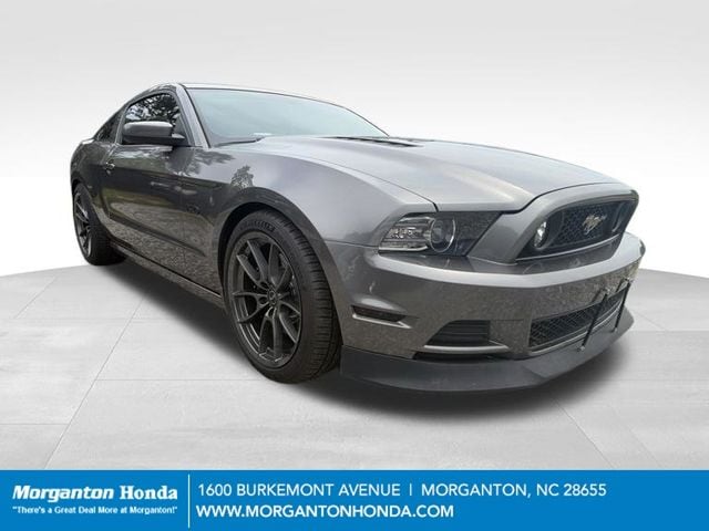 2014 Ford Mustang GT Premium's photo