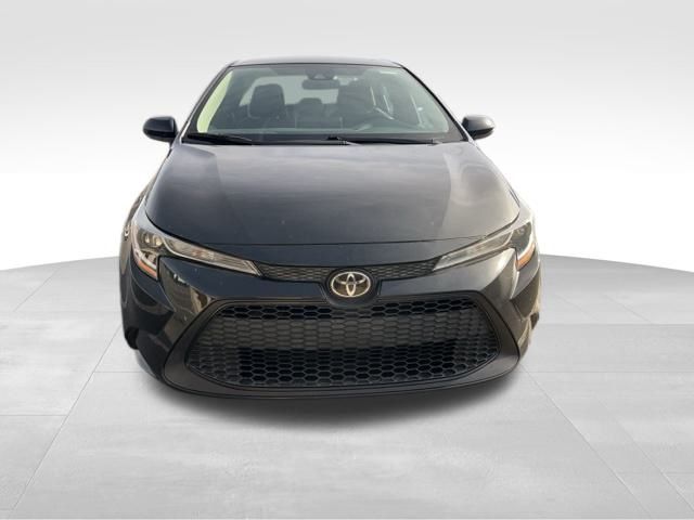 Used 2021 Toyota Corolla LE with VIN 5YFEPMAE8MP236894 for sale in Morganton, NC