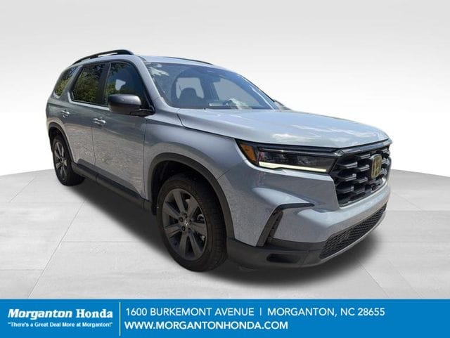 2025 Honda Pilot Sport AWD's photo