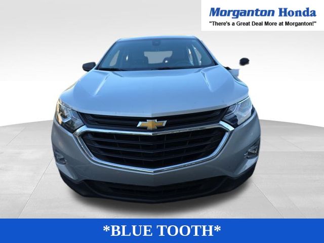 2020 Chevrolet Equinox LS photo 2