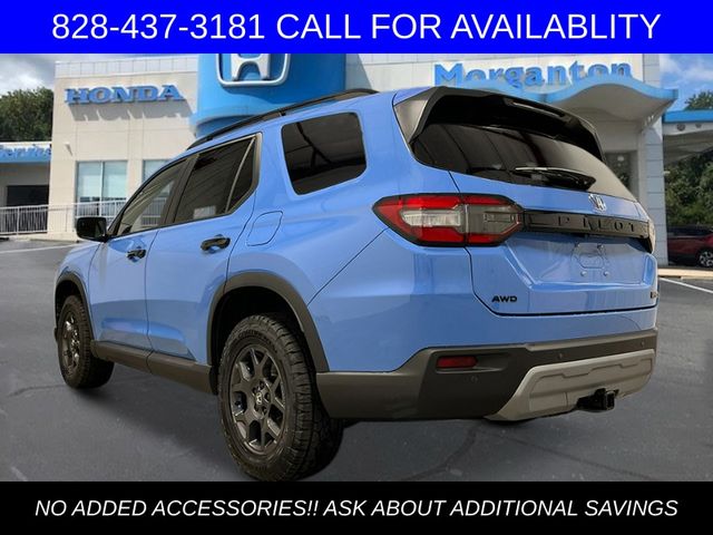 2025 Honda Pilot TrailSport photo 3