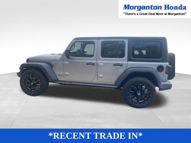 2019 Jeep Wrangler Unlimited Sport photo 2
