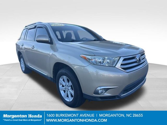 2012 Toyota Highlander SE